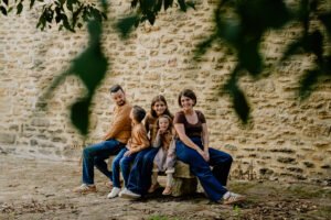 famille chatuneuf du pape seance dans le vignobles et la lavande